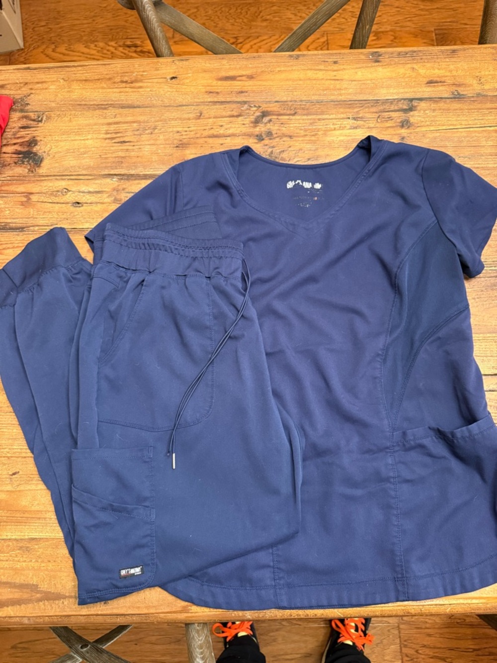 J19 - Grey's Anatomy Navy Blue Jogger Scrub Set